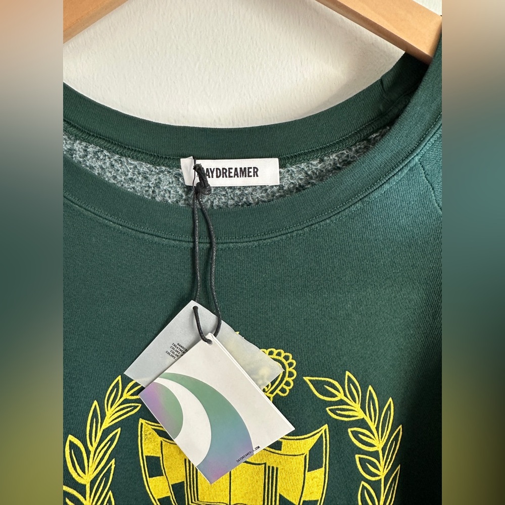Daydreamer Oxford Crest Vintage Crewneck - Sun Faded Green XL - Picture 2 of 7